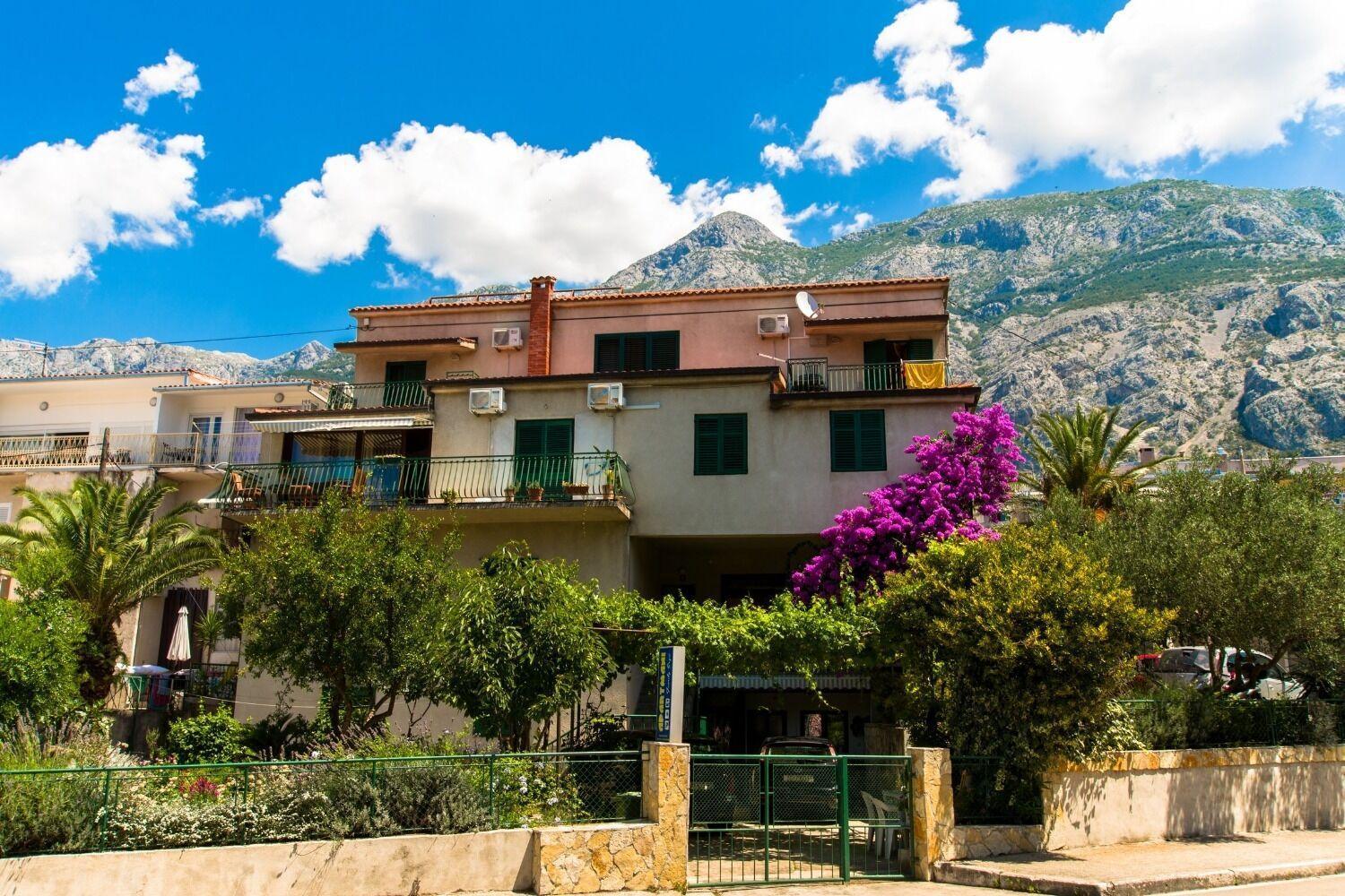 Srzi Makarska
